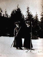 Siostry Urbaskie na nartach, fot. Stanisaw Barabasz.