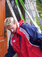 MP 2003 Maysz cyklinuje narty - fot. Wojciech Szatkowski.